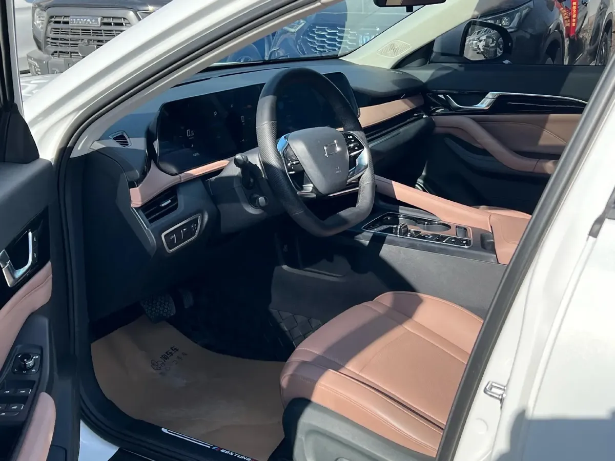 2024 Bestune B70 1.5T 169HP L4 7DCT,autocango,china used car exporter,china ev exporter,chinese used car exporter,chinese used ev exporter