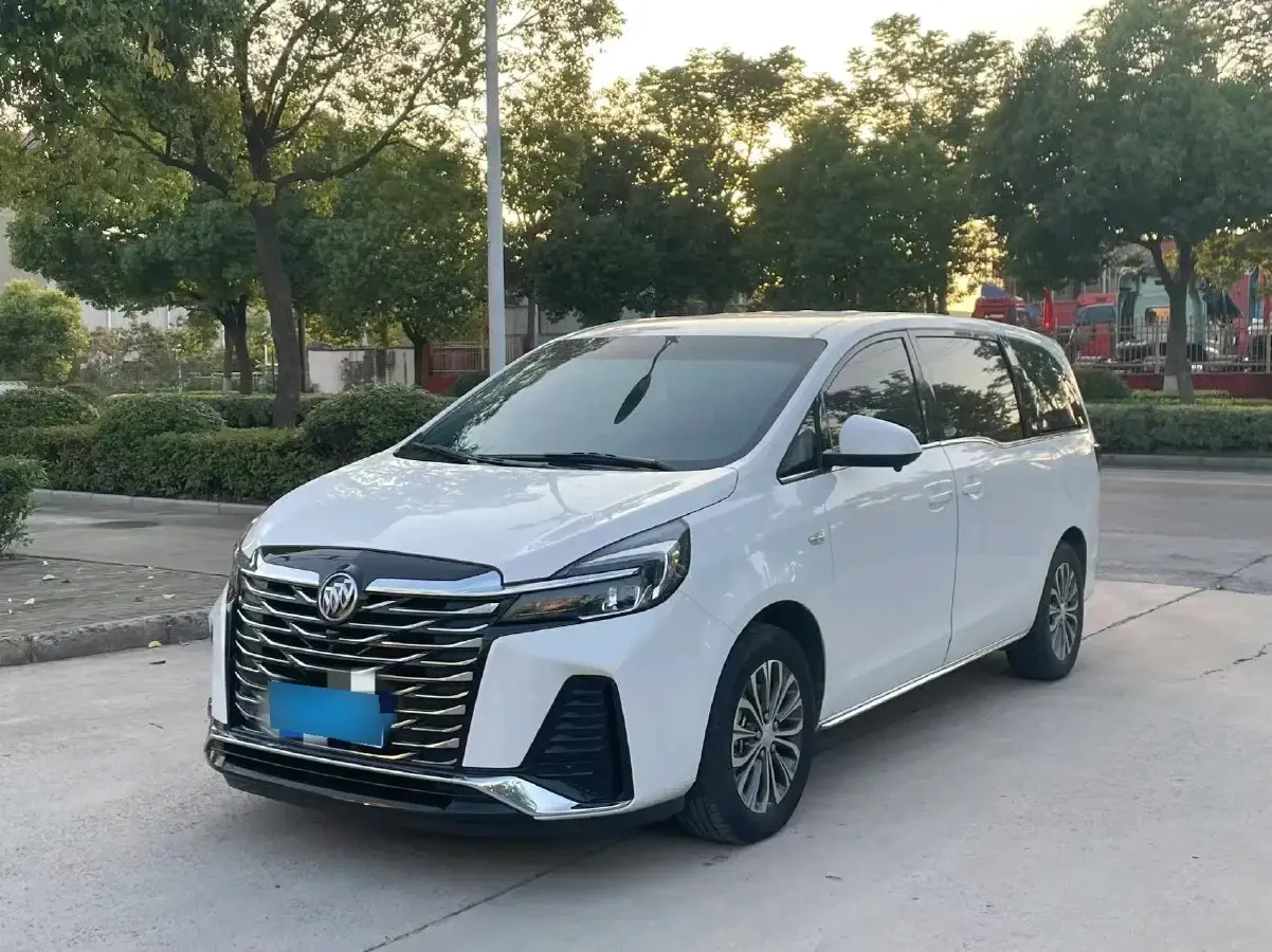 2023 Buick GL8 2.0T 237HP L4 9AT