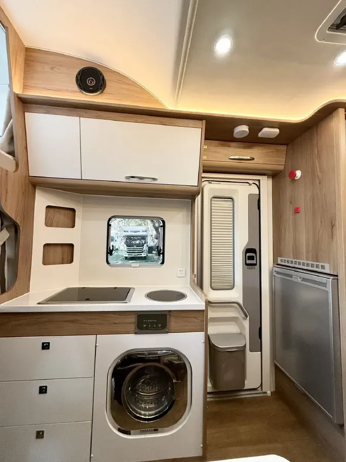 2019 MAXUS V80 RV,autocango,china used car exporter,china ev exporter,chinese used car exporter,chinese used ev exporter