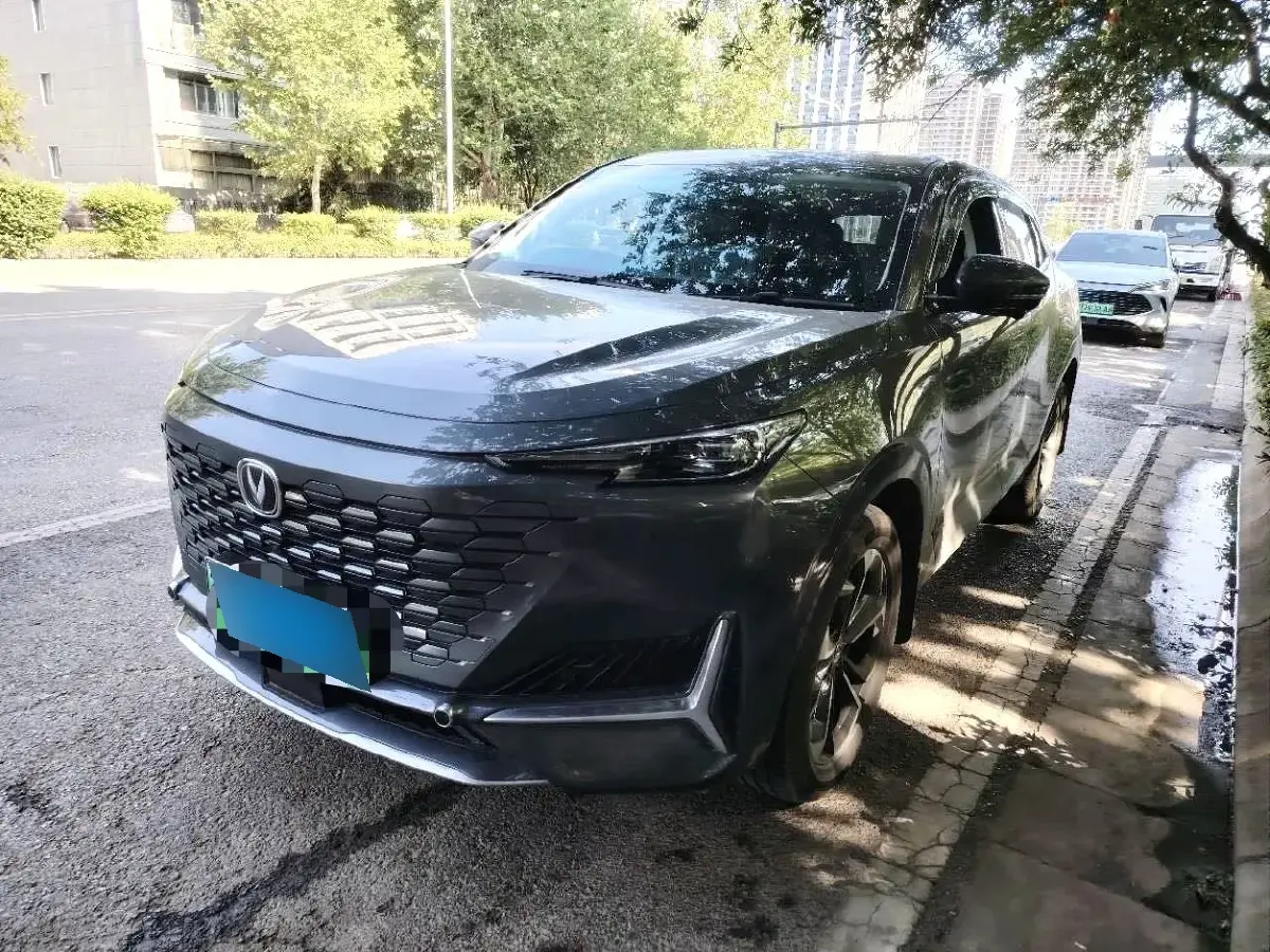 2022 ChangAn UNI-K iDD 1.5T 170HP L4 6TCT PHEV 30.74KWH