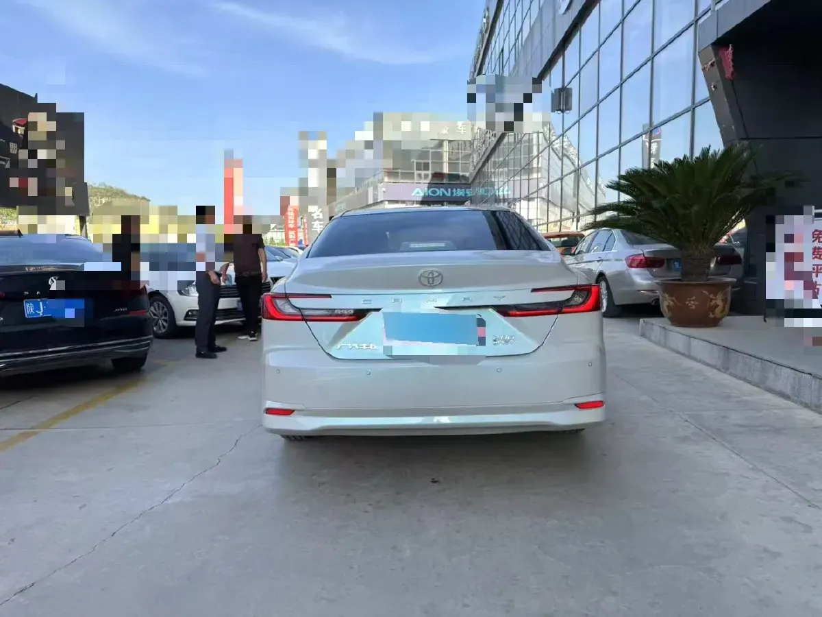 2024 Toyota Camry 2.0L 152HP L4 E-CVT Hybrid,autocango,china used car exporter,china ev exporter,chinese used car exporter,chinese used ev exporter