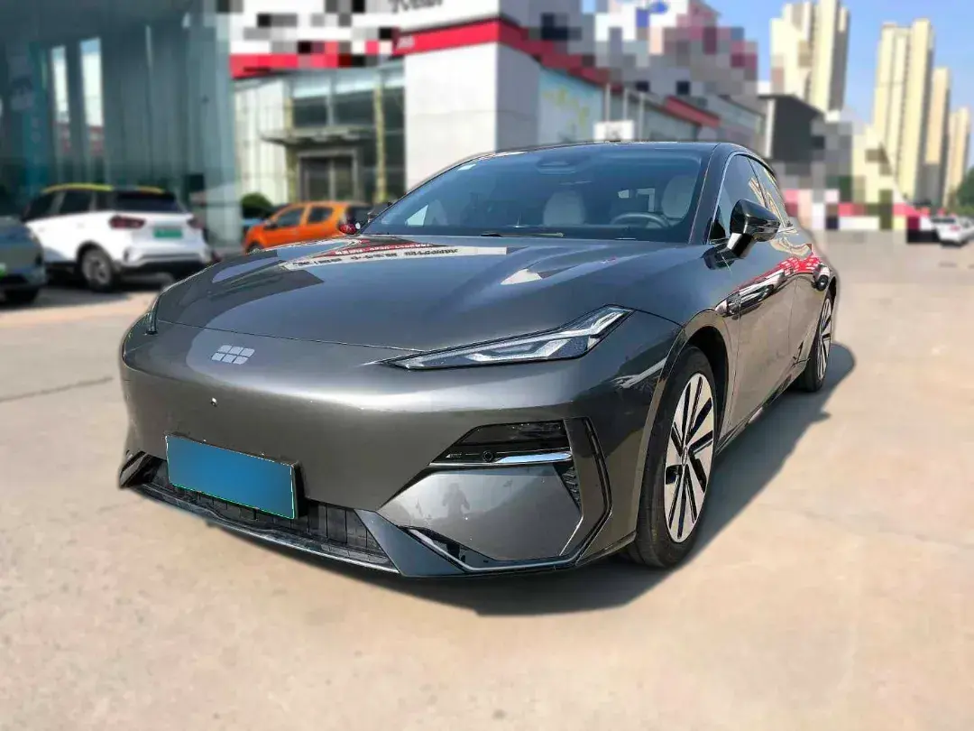 2024 Geely Galaxy E8 BEV 76KWH