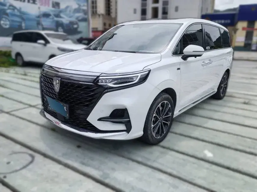 2021 Roewe iMAX8 2.0T 234HP L4 8AT