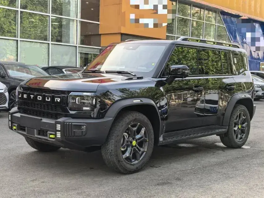 2023 Jetour Traveller 2.0T 254HP L4 7DCT