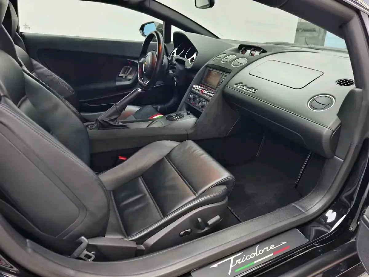 2010 Lamborghini Gallardo 5.2L 557HP V10 6AMT,autocango,china used car exporter,china ev exporter,chinese used car exporter,chinese used ev exporter