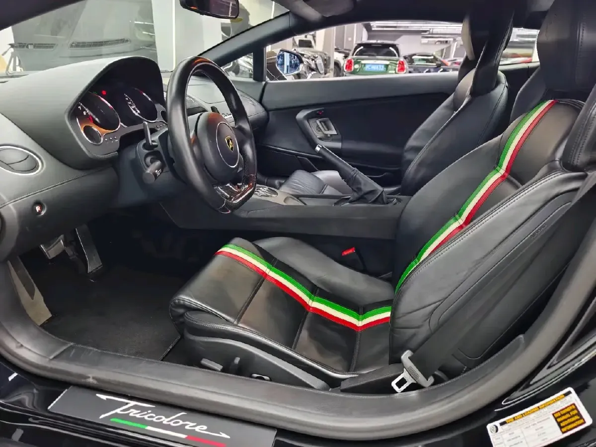 2010 Lamborghini Gallardo 5.2L 557HP V10 6AMT,autocango,china used car exporter,china ev exporter,chinese used car exporter,chinese used ev exporter