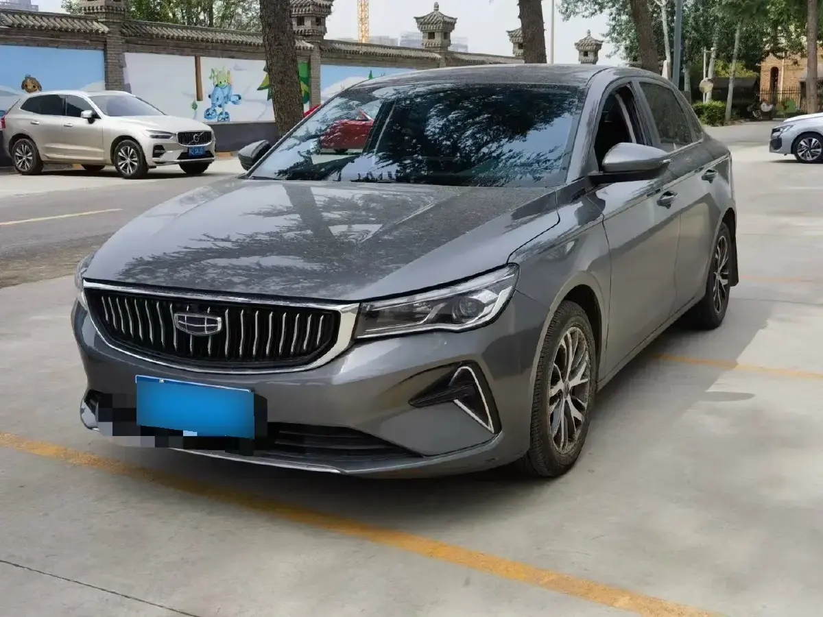 2022 Geely Emgrand 1.5L 114HP L4 CVT