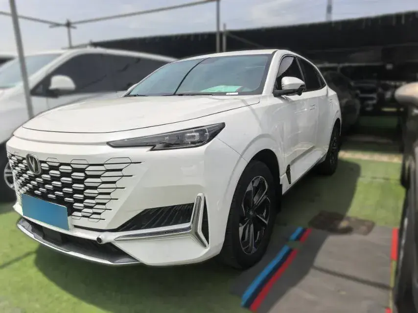 2022 ChangAn UNI-K iDD 1.5T 170HP L4 6TCT PHEV 30.74KWH