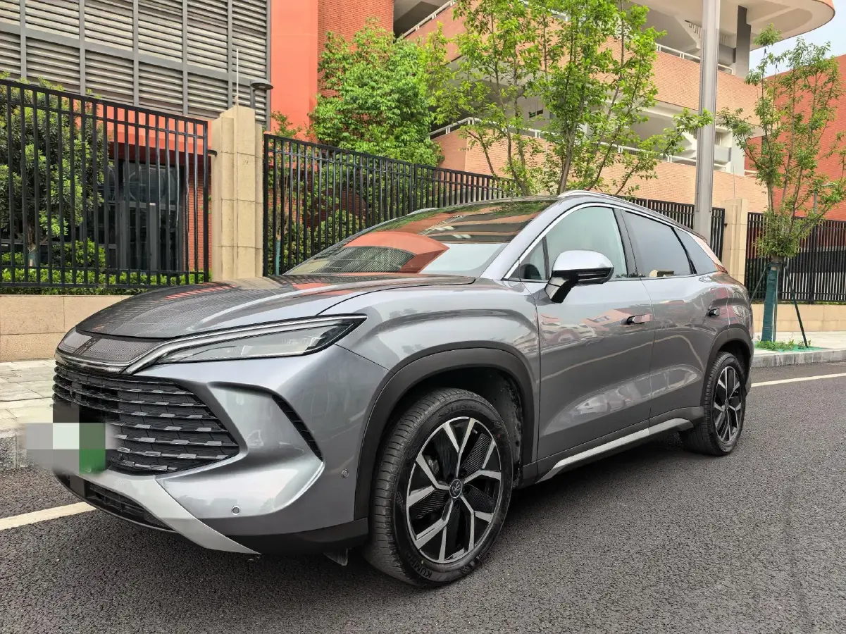 2024 BYD SongL DM-i 1.5L 101HP L4 E-CVT PHEV 26.6KWH