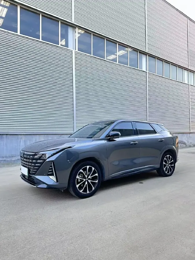 2024 ChangAn UNI-Z 1.5L 98HP L4 E-CVT PHEV 18.4KWH