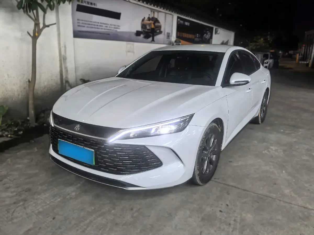 2024 BYD QinL 1.5L 101HP L4 E-CVT PHEV 10.08KWH