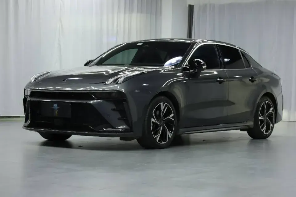 2023 LYNK&CO 03 2.0T 254HP L4 7DCT