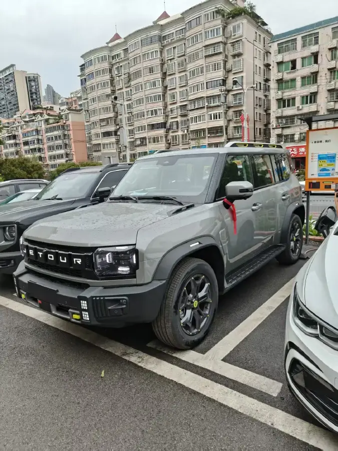 2024 Jetour T2 1.5T 156HP L4 3DHT PHEV 26.7KWH