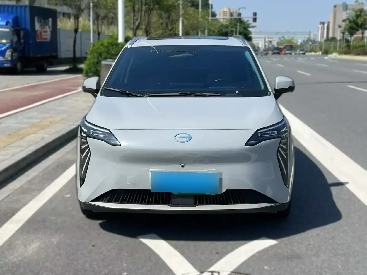 2023 Aion Y BEV 61.7KWH