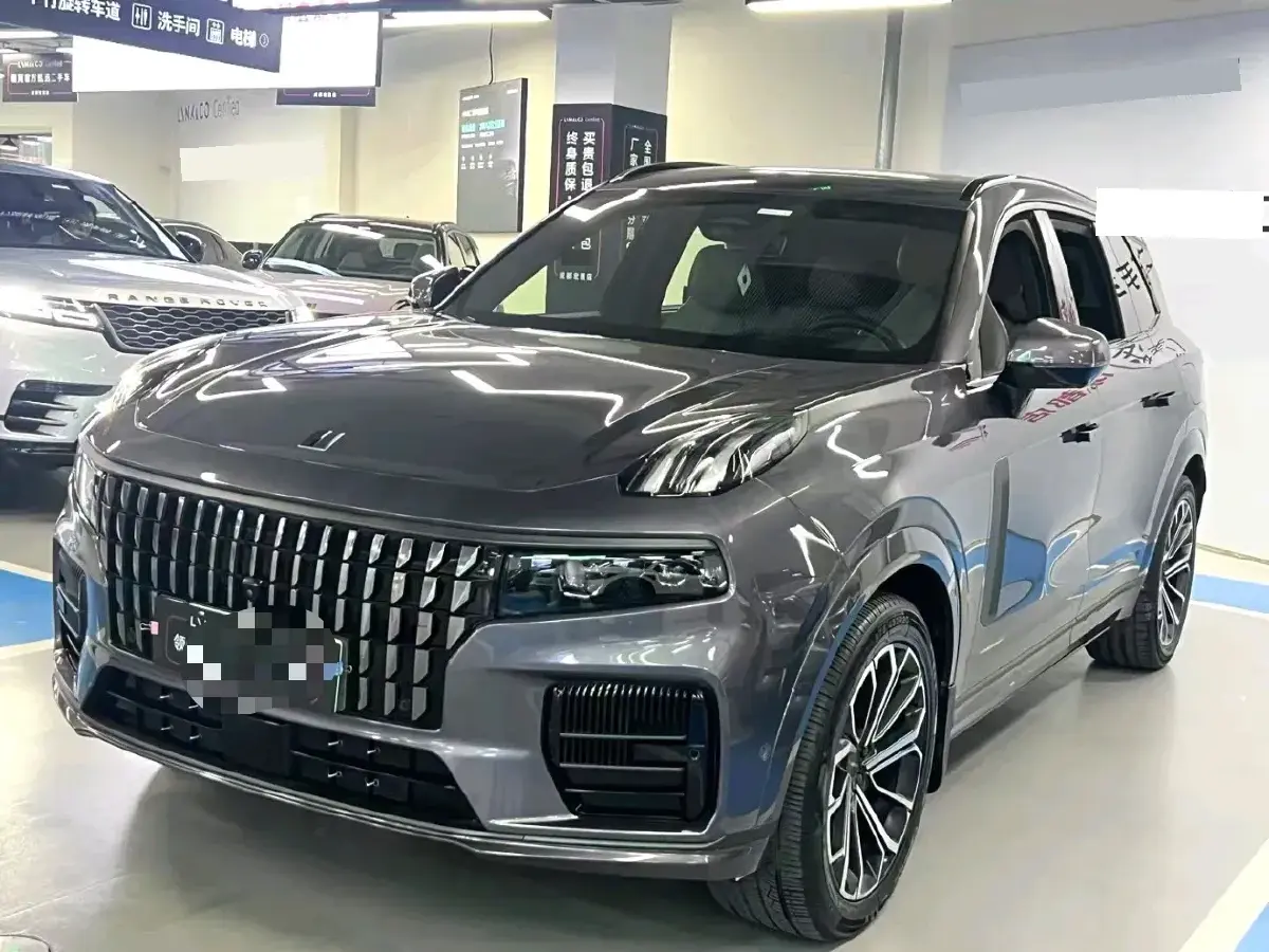 2023 LYNK&CO 09 EM-P 2.0T 254HP L4 3DHT PHEV 40.1KWH