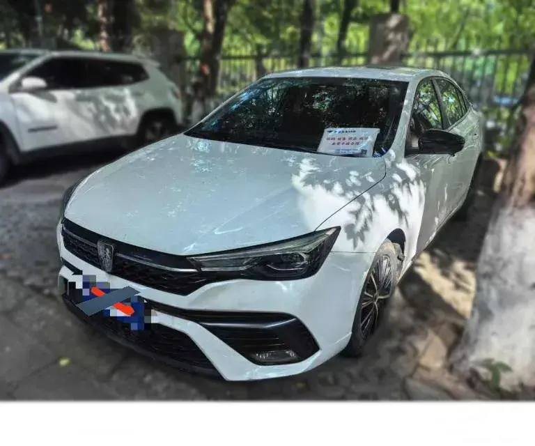 2021 Roewe i5 1.5L 120HP L4 CVT