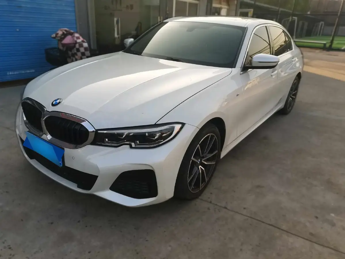 2022 BMW 3 Series 2.0T 156HP L4 8AT