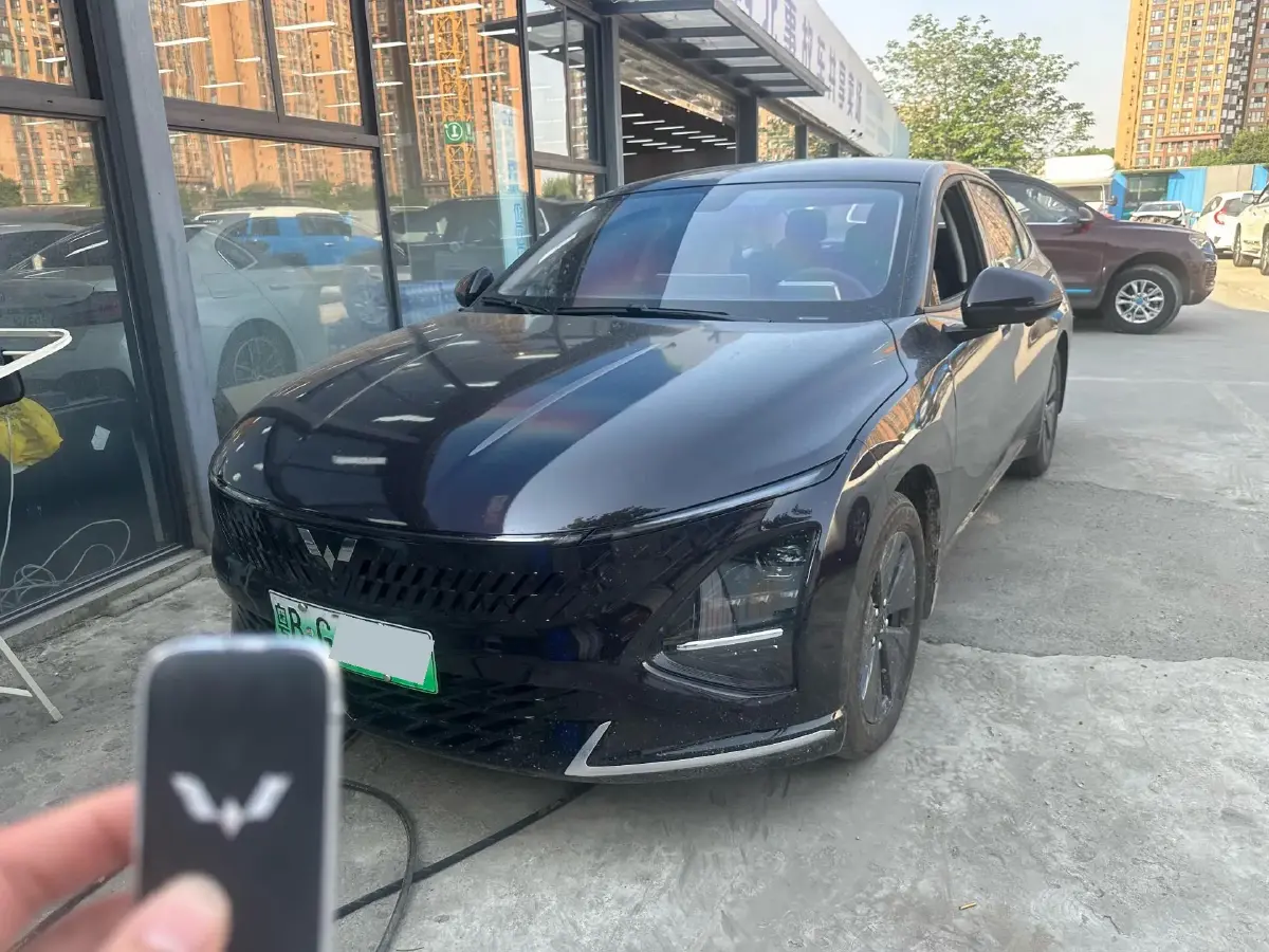 2024 WuLing XingGuang 1.5L 106HP L4 E-CVT PHEV 9.5KWH