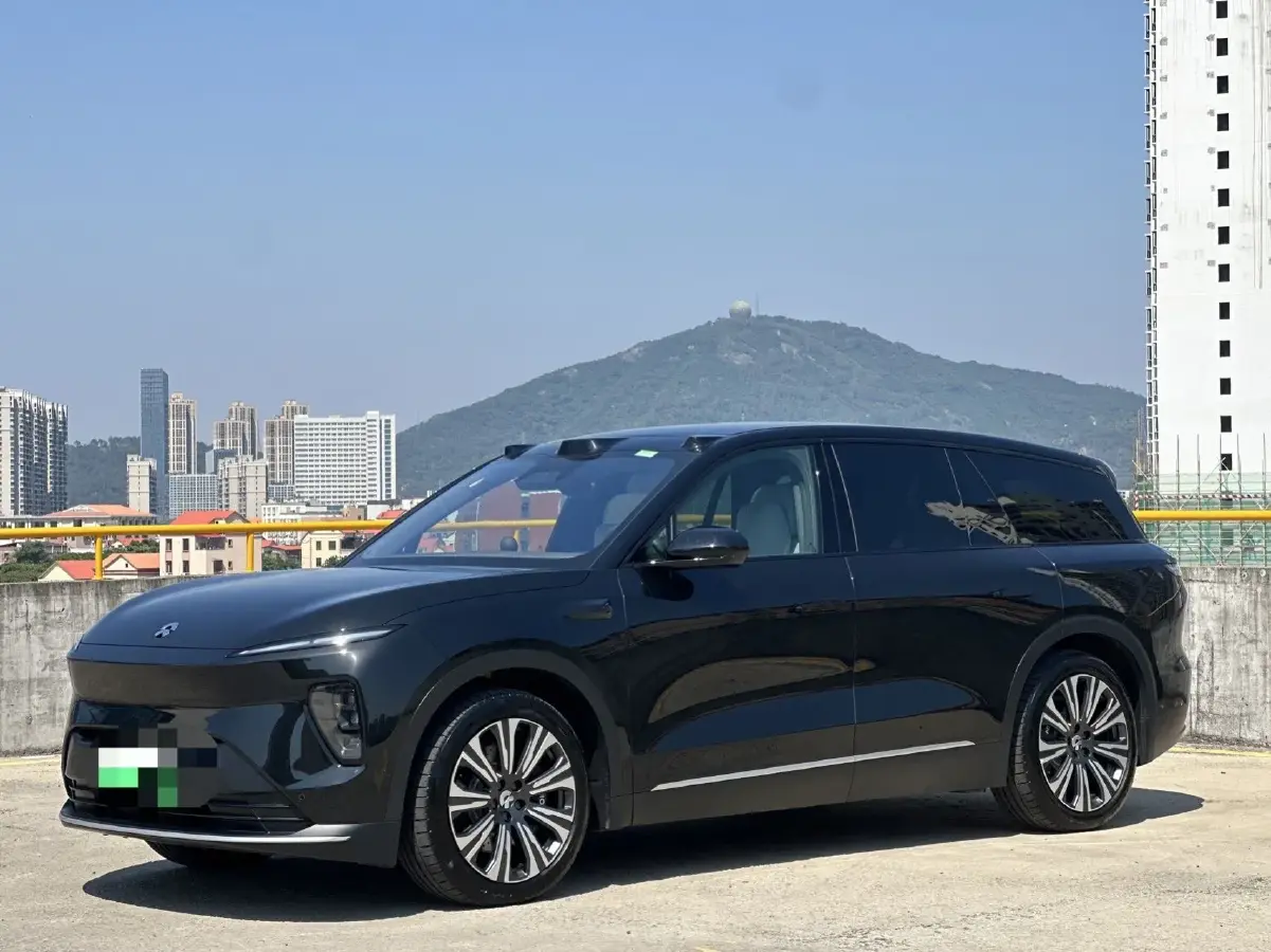 2024 NIO ES8 BEV 75KWH