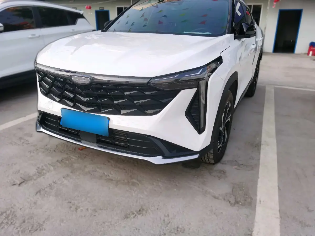 2023 Geely Azkarra 1.5T 181HP L4 7DCT