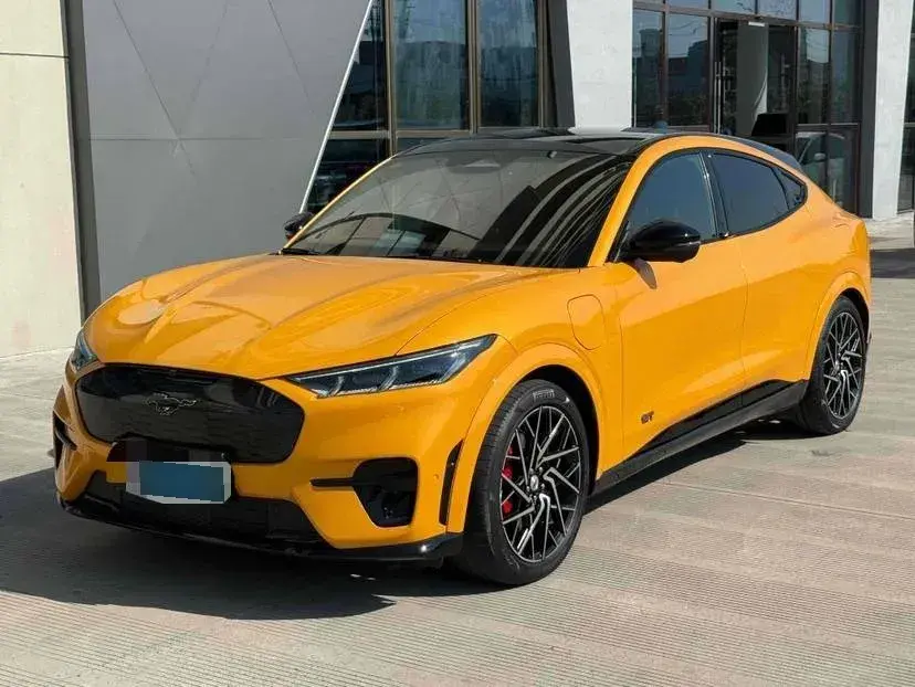 2021 Ford Mustang 2.3T 299HP L4 10AT