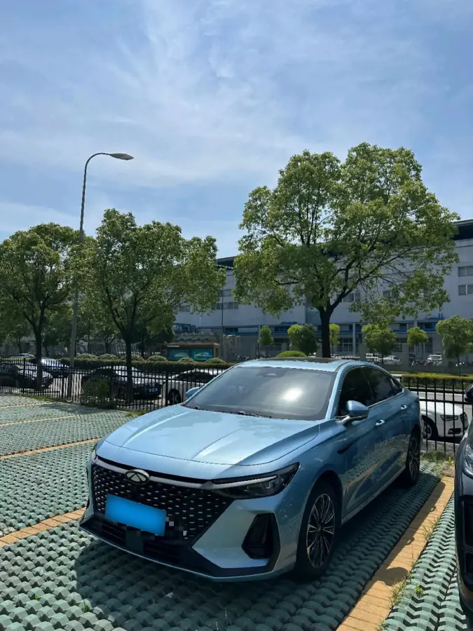 2024 Fulwin FulwinA8 1.5T 156HP L4 1DHT PHEV 18.3KWH