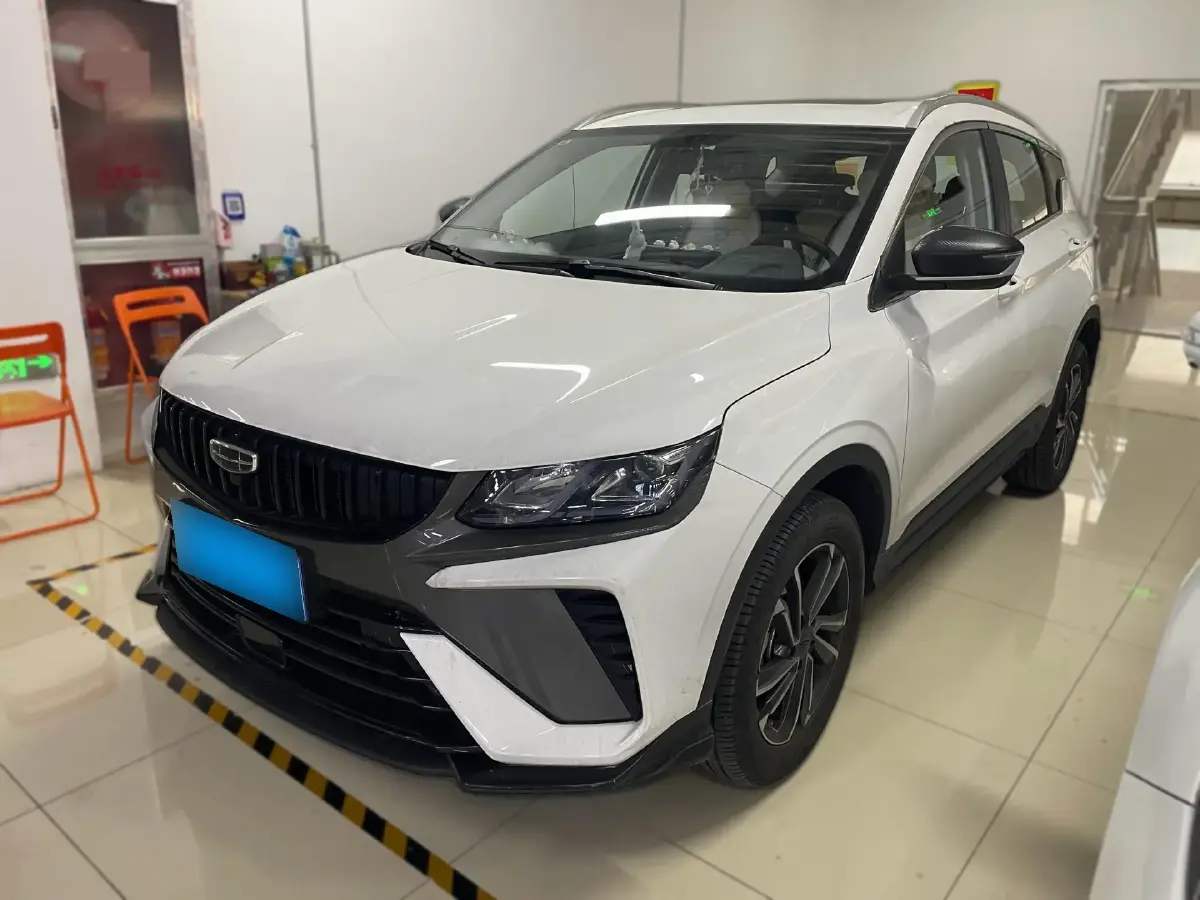 2023 Geely Coolray 1.5T 181HP L4 7DCT