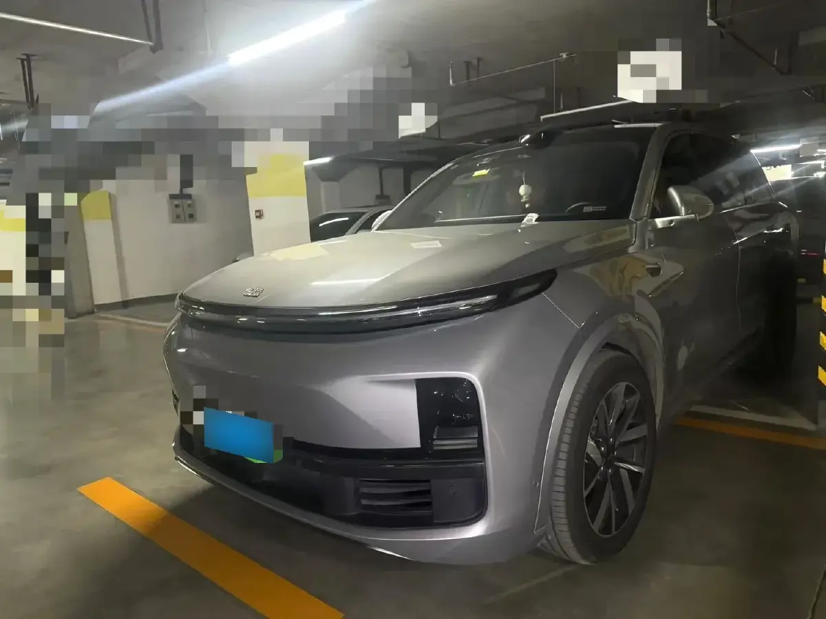 2023 Li L8 Range Extended 154HP REEV 40.9KWH