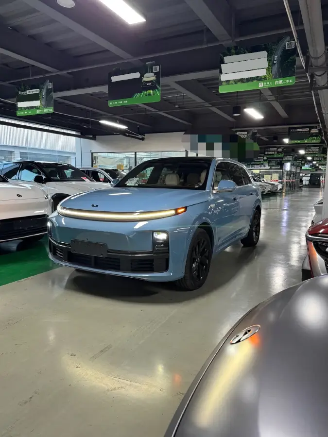 2023 Li L7 Range Extended 154HP REEV 40.9KWH