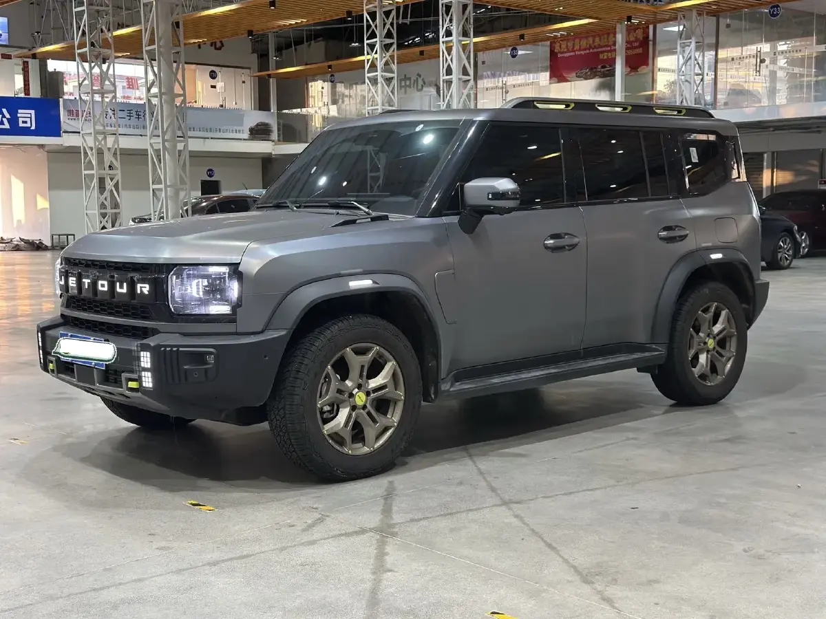 2023 Jetour Traveller 2.0T 254HP L4 8AT