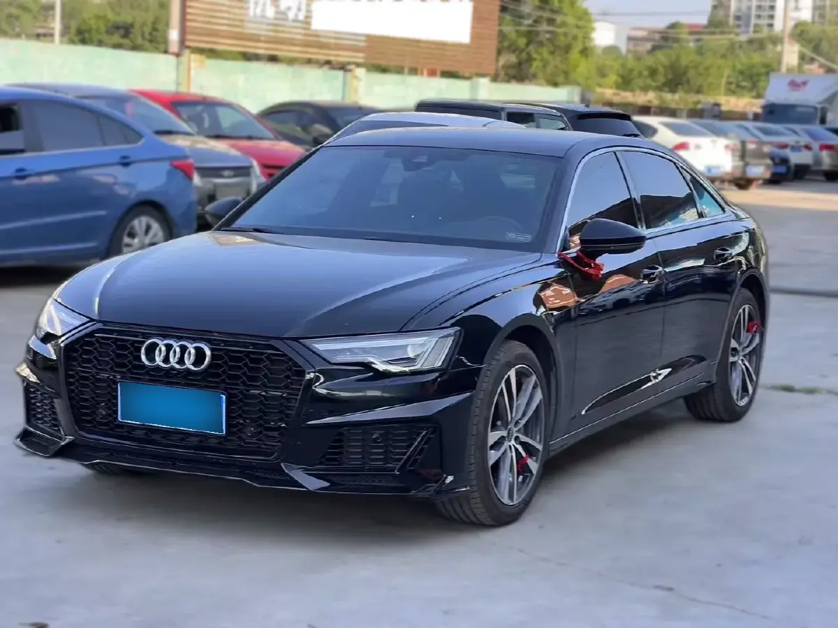 2023 Audi A6L 2.0T 190HP L4 7DCT
