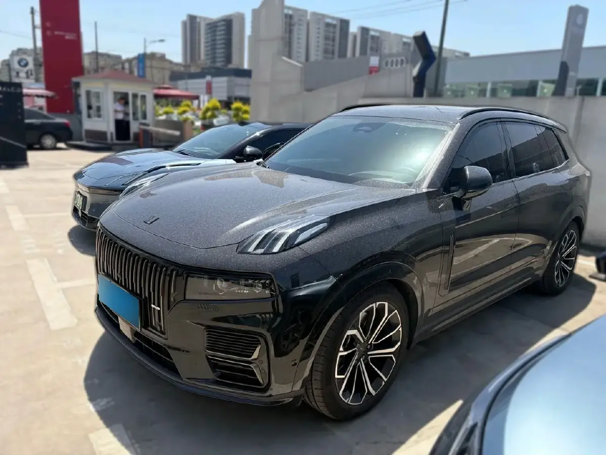 2024 LYNK&CO 09 EM-P 2.0T 254HP L4 3DHT PHEV 40.1KWH