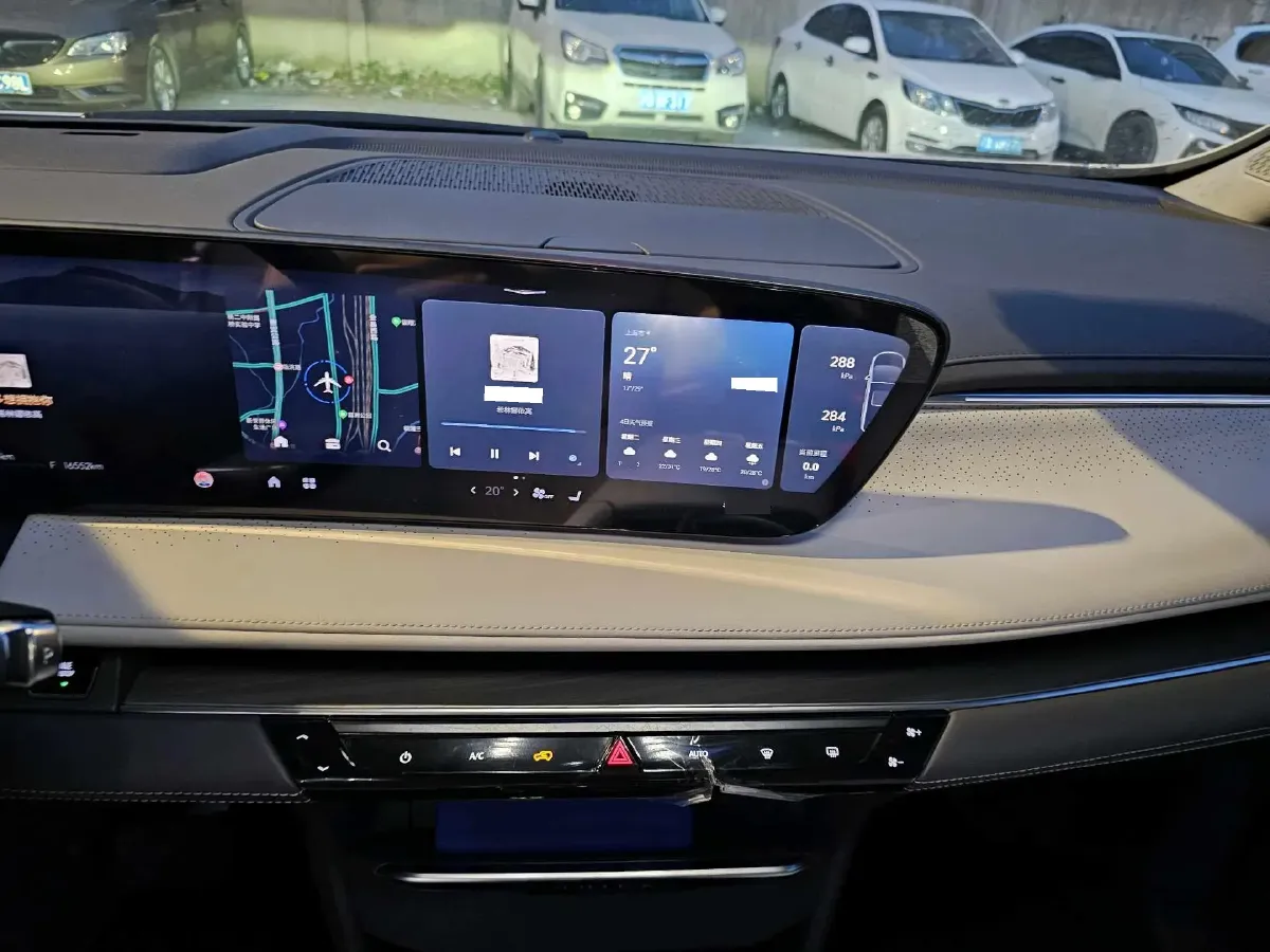 2025 Buick GL8 2.0T 237HP L4 9AT,autocango,china used car exporter,china ev exporter,chinese used car exporter,chinese used ev exporter