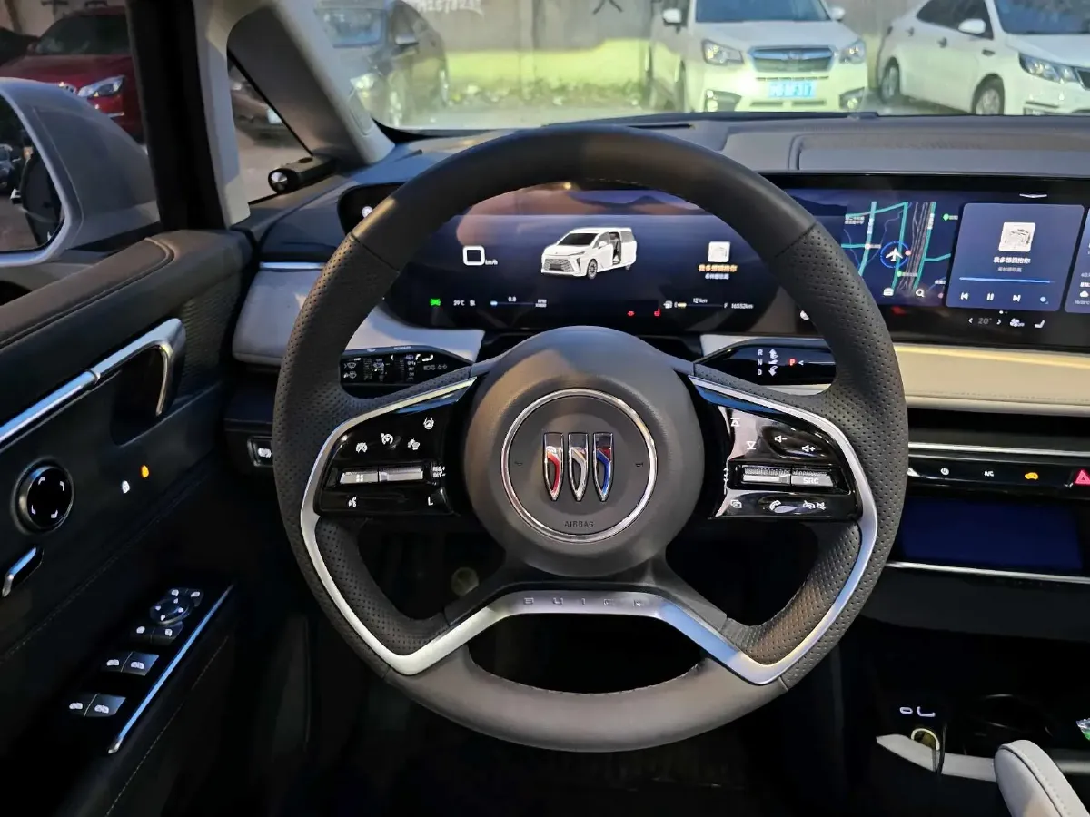 2025 Buick GL8 2.0T 237HP L4 9AT,autocango,china used car exporter,china ev exporter,chinese used car exporter,chinese used ev exporter