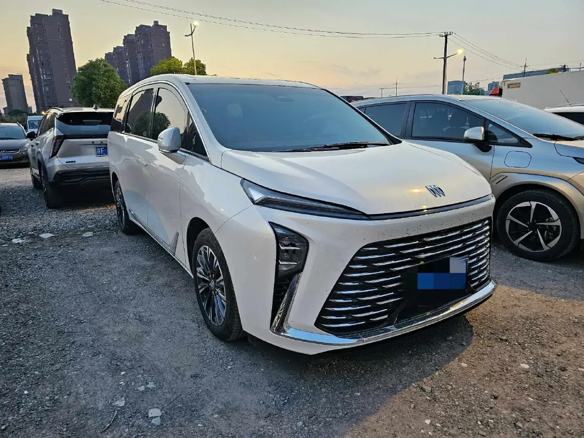 2025 Buick GL8 2.0T 237HP L4 9AT,autocango,china used car exporter,china ev exporter,chinese used car exporter,chinese used ev exporter