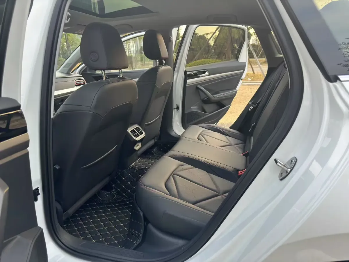 2024 Volkswagen Lavida 1.5T 160HP L4 7DCT,autocango,china used car exporter,china ev exporter,chinese used car exporter,chinese used ev exporter