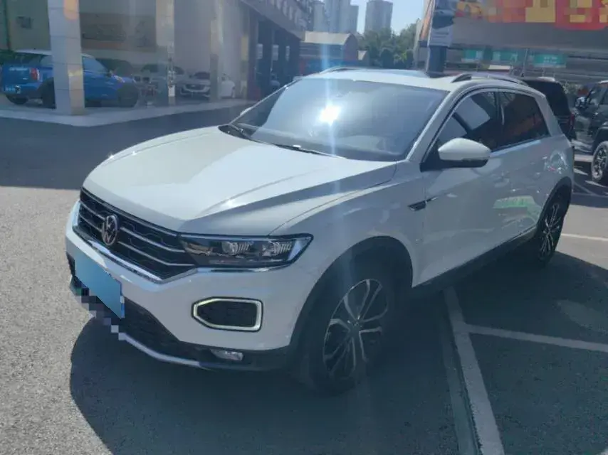 2021 Volkswagen T-Roc 1.4T 150HP L4 7DCT