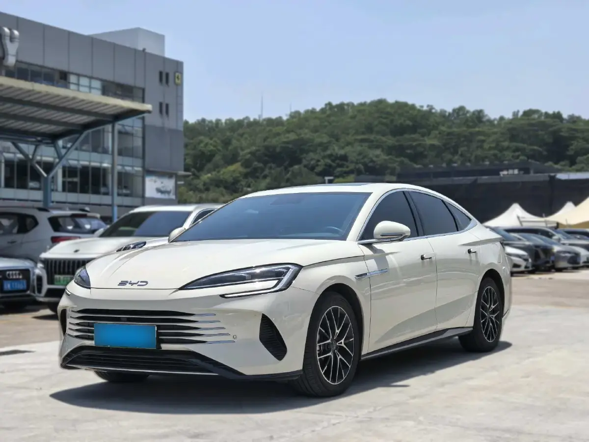 2023 BYD Seal 1.5L 110HP L4 E-CVT PHEV 17.6KWH
