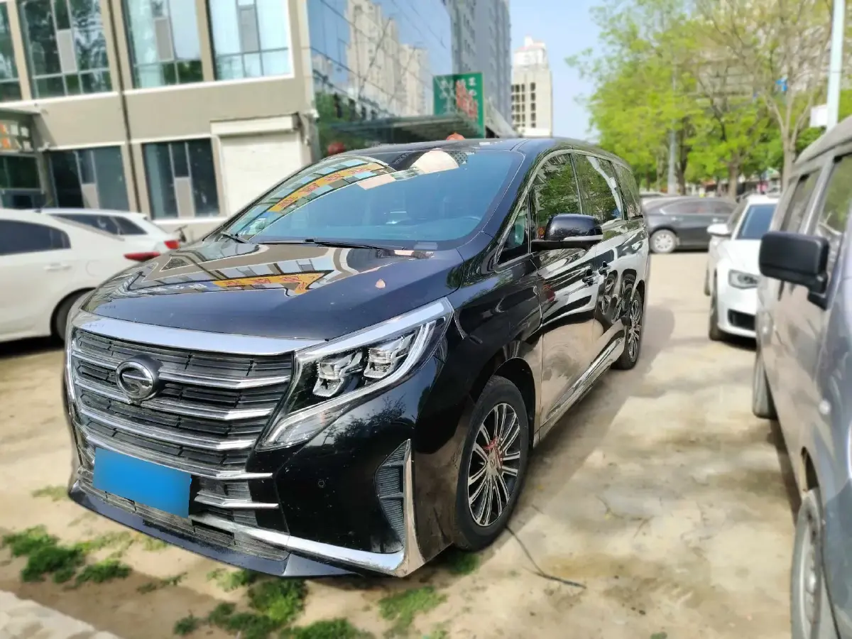 2021 GAC Trumpchi M8 2.0T 252HP L4 8AT