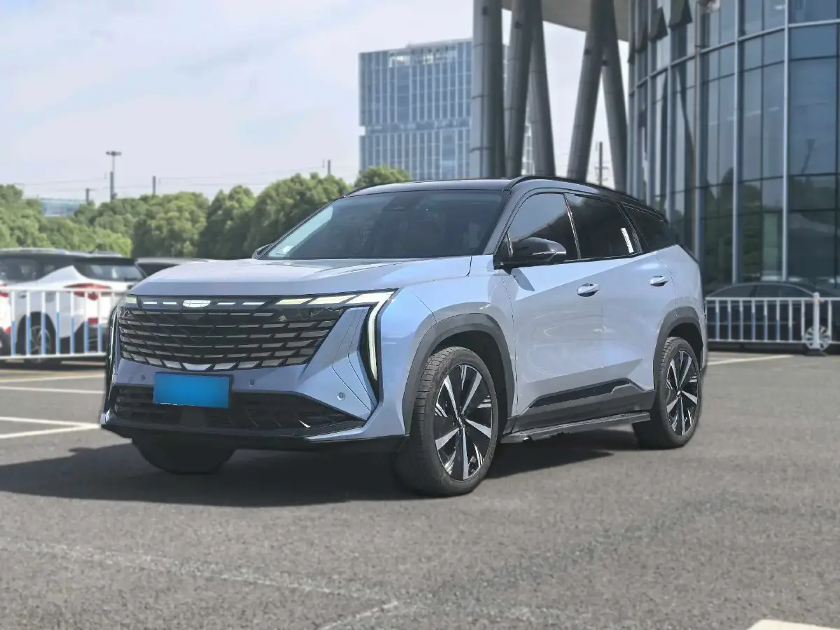 2023 Geely StarRay 2.0T 218HP L4 7DCT