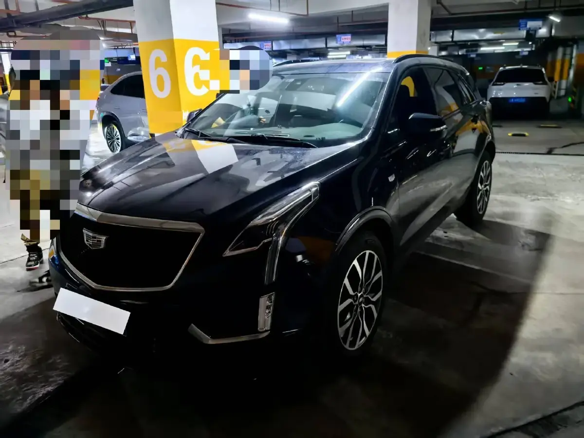 2022 Cadillac XT5 2.0T 237HP L4 9AT