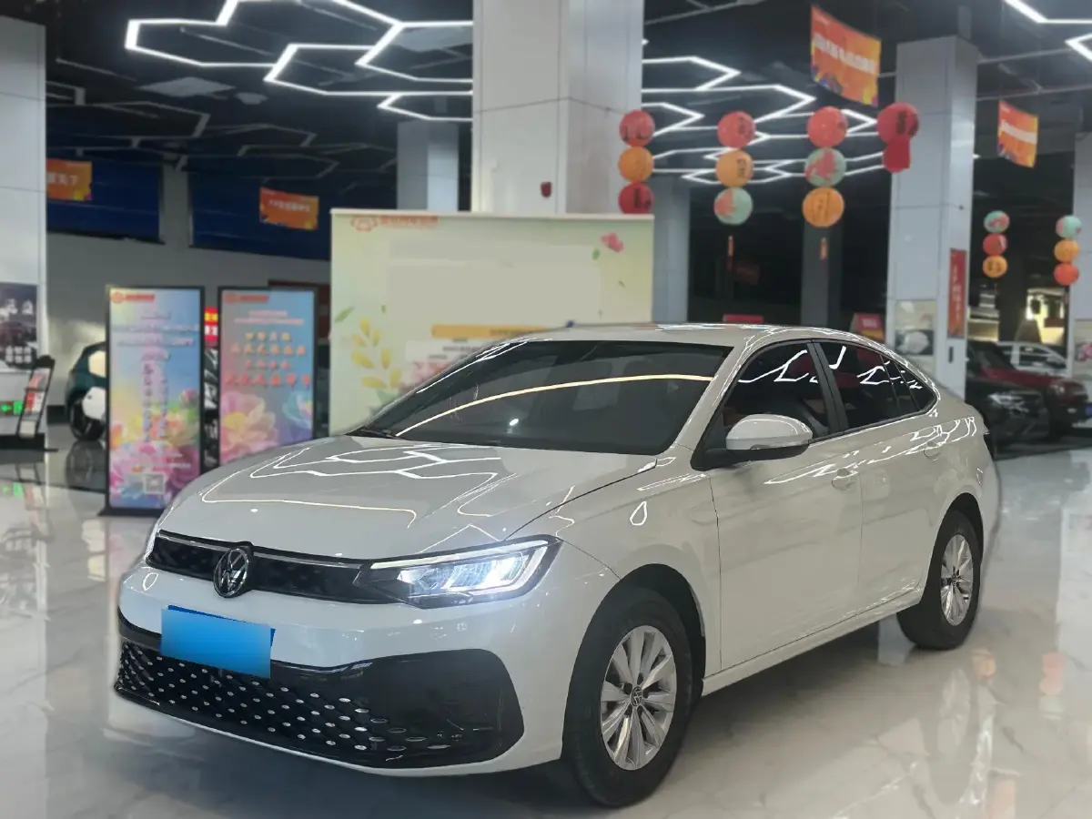 2023 Volkswagen Lavida 1.5L 110HP L4 5MT