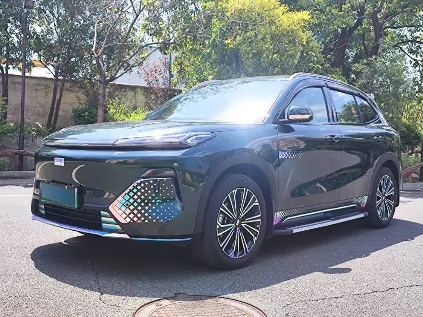 2025 Geely Galaxy Starship 7 EM-i 1.5L 112HP L4 1DHT PHEV 19.09KWH