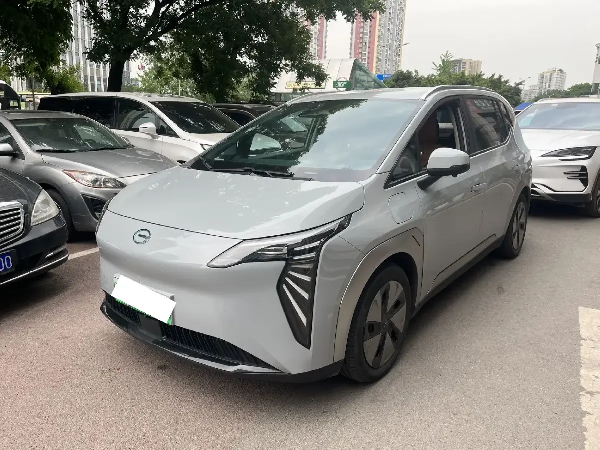 2023 Aion Y BEV 61.7KWH