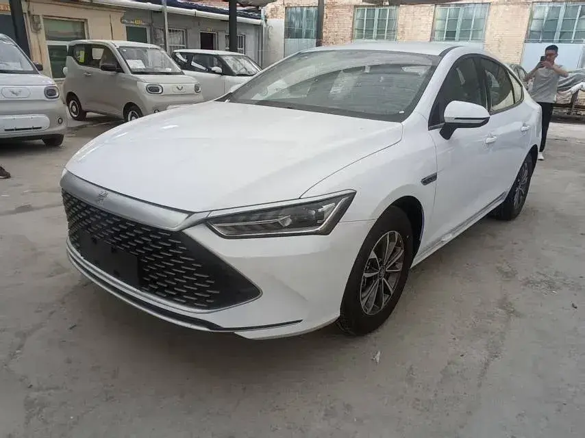 2024 BYD Qin Plus 1.5L 110HP L4 E-CVT PHEV 8.32KWH
