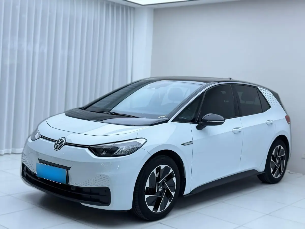 2023 Volkswagen ID.3 BEV 52.8KWH