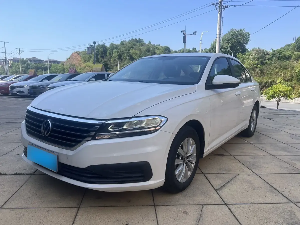 2022 Volkswagen Lavida 1.5L 113HP L4 6AT