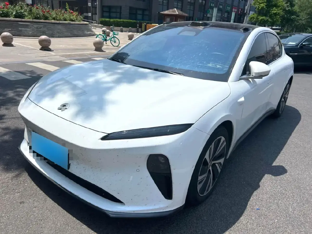 2022 NIO ET5 BEV 100KWH
