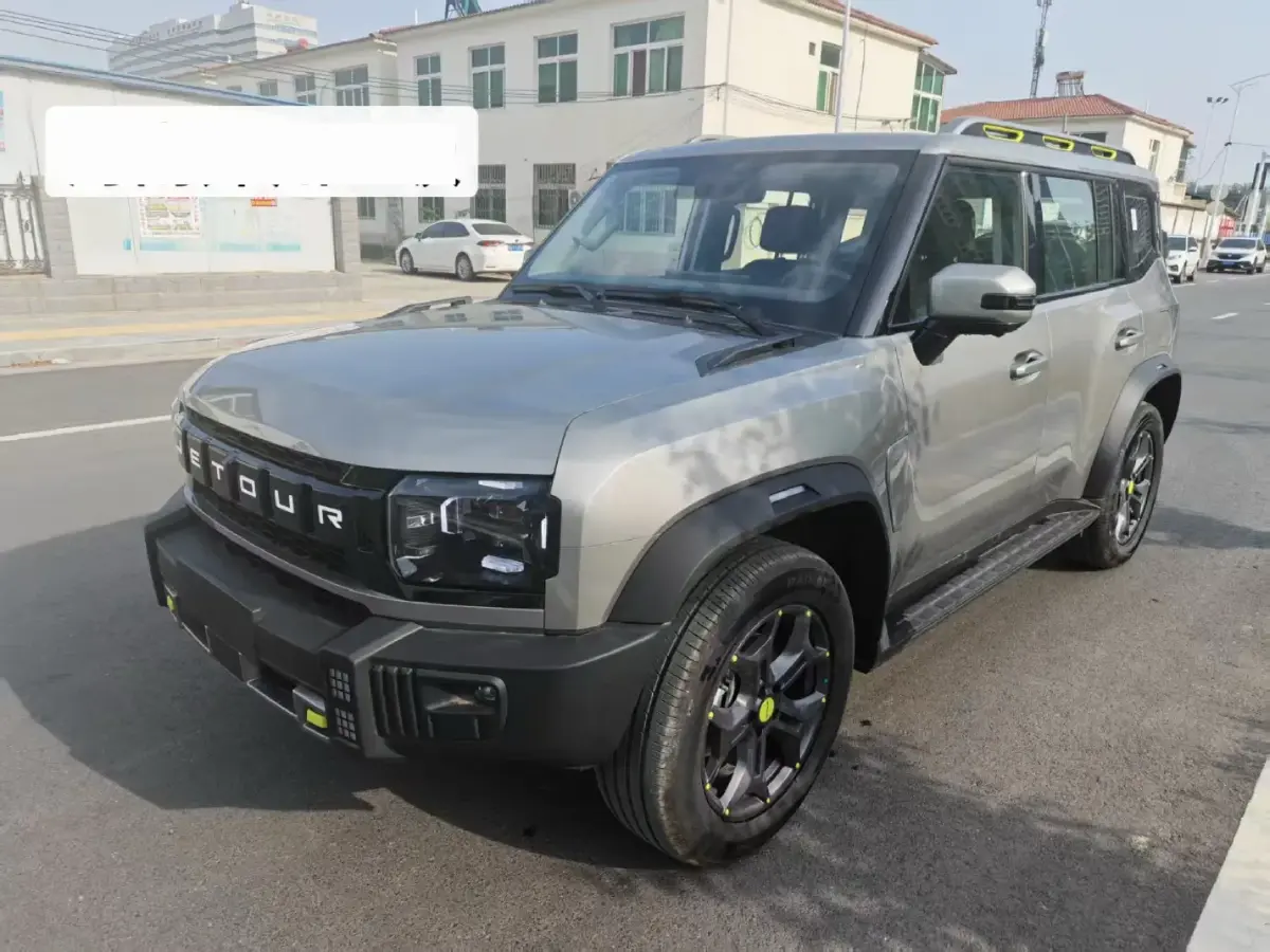 2023 Jetour Traveller 2.0T 254HP L4 7DCT