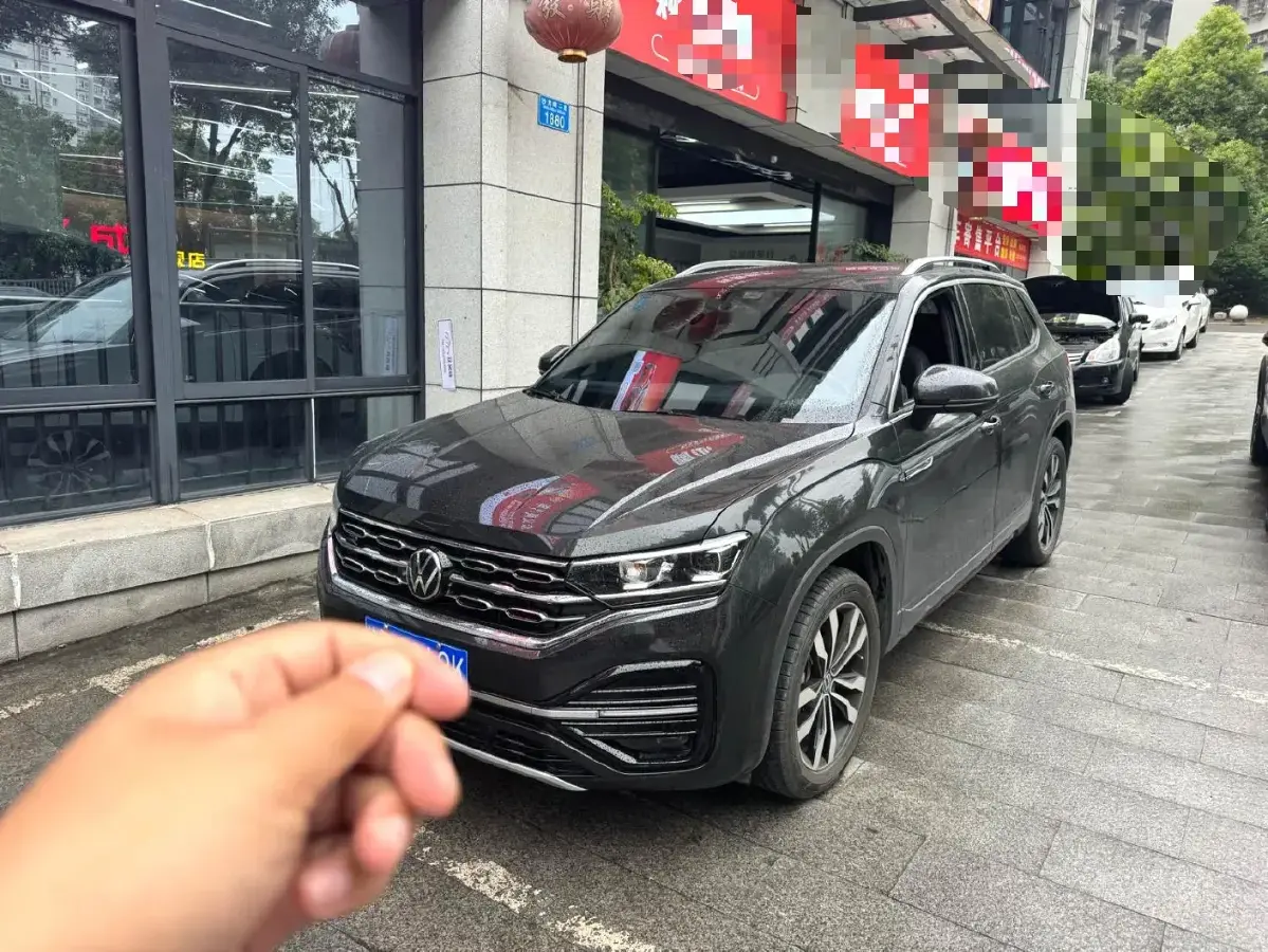 2022 Volkswagen Tayron 2.0T 220HP L4 7DCT